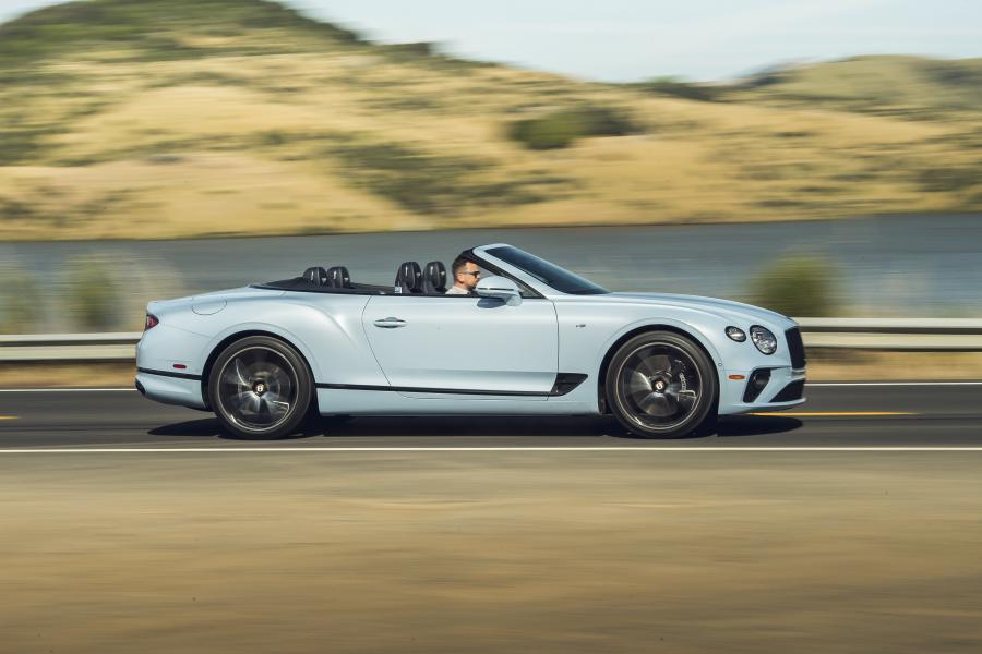  Bentley Continental GT V8 Convertible 2019 года  (NA) (фото 35 из 40)